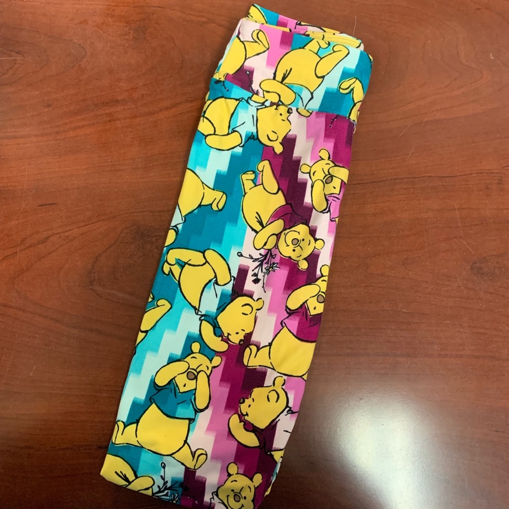Lularoe Kids Leggings L/XL Winnie The Pooh